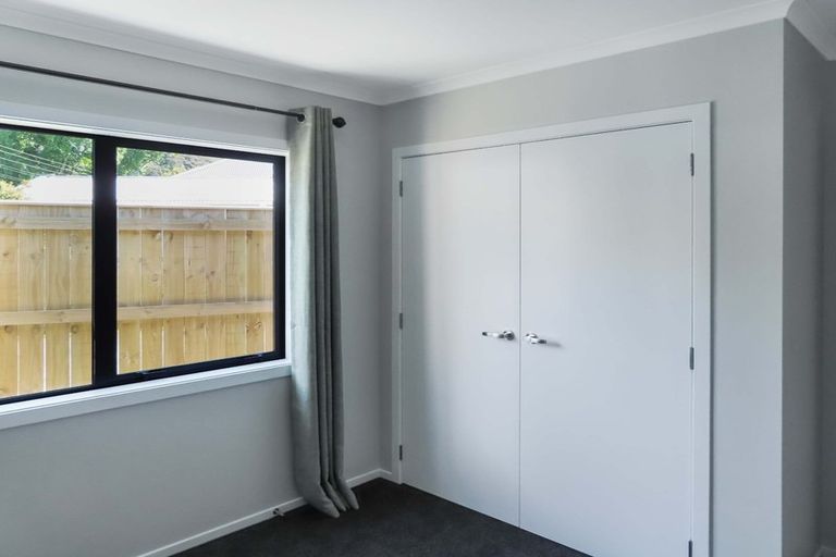 Photo of property in 2/25 Benge Crescent, Naenae, Lower Hutt, 5011