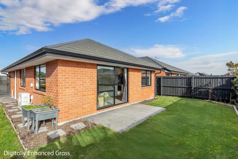 Photo of property in 5 Limbrick Crescent, Wigram, Christchurch, 8042