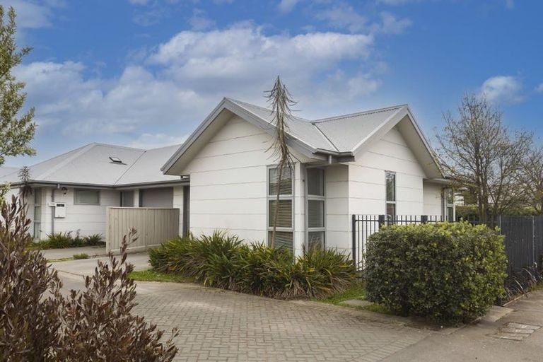 Photo of property in 11a Clarence Street South, Addington, Christchurch, 8024