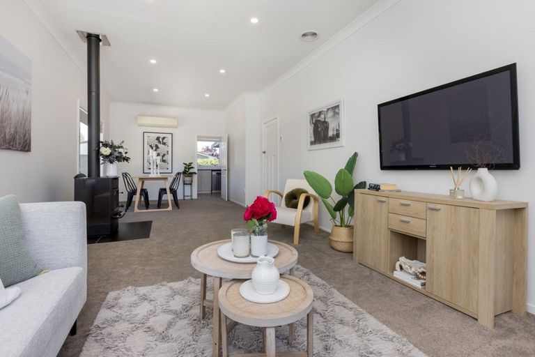 Photo of property in 20 Avenue Road, Greenmeadows, Napier, 4112