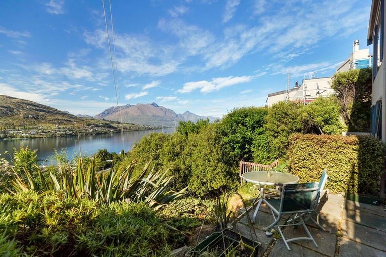 Photo of property in Elkridge Apartments, 2/64 Marina Drive, Frankton, Queenstown, 9300