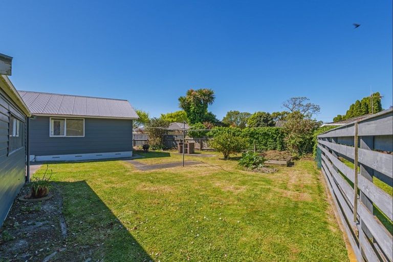 Photo of property in 68 Carter Crescent, Awapuni, Palmerston North, 4412