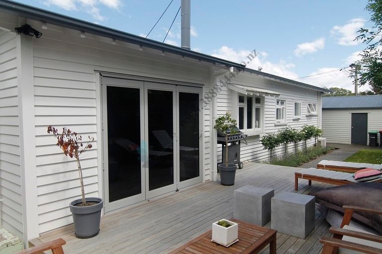 Photo of property in 50 Blair Avenue, Papanui, Christchurch, 8053