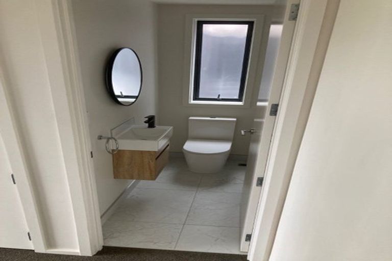 Photo of property in 108b Coronation Road, Hillcrest, Auckland, 0627