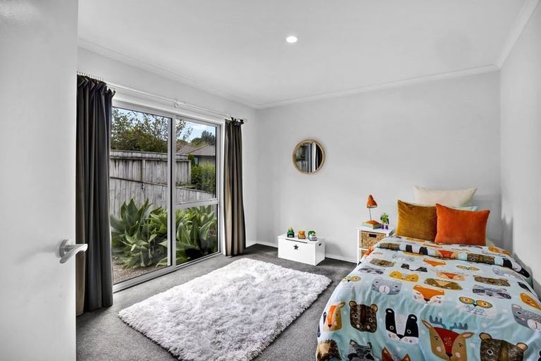 Photo of property in 15c Anderson Way, Highlands Park, New Plymouth, 4312