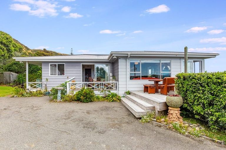 Photo of property in 63 Ames Street, Paekakariki, 5034