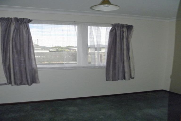 Photo of property in 57 Bryson Road, Otatara, Invercargill, 9879