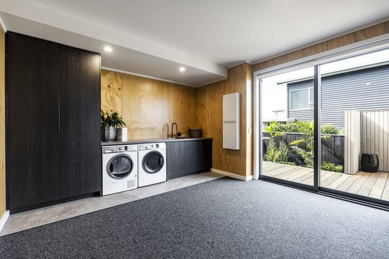 Photo of property in 6 Puni Street, Fitzroy, New Plymouth, 4312