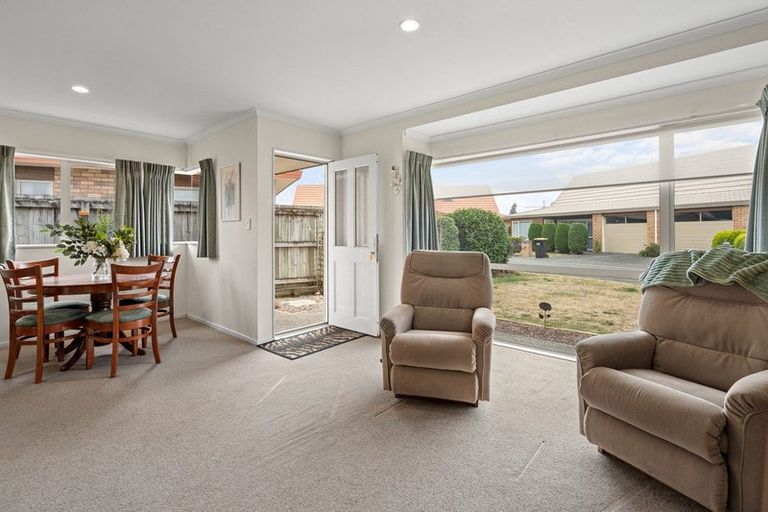 Photo of property in Holdsworth Villas, 56/2 William Donald Drive, Solway, Masterton, 5810