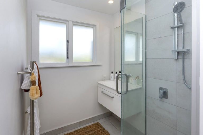 Photo of property in 39 Hurunui Street, Cracroft, Christchurch, 8025