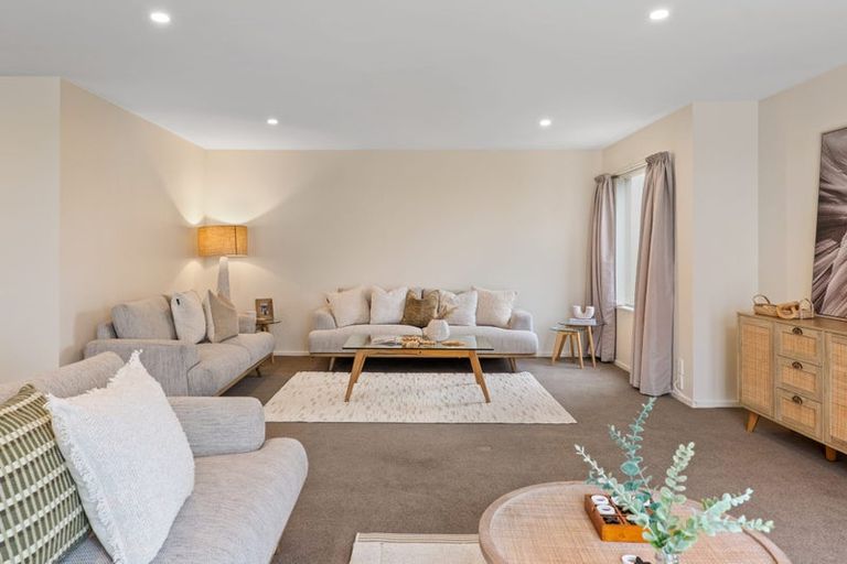 Photo of property in 1/21 Overdale Drive, Cashmere, Christchurch, 8022