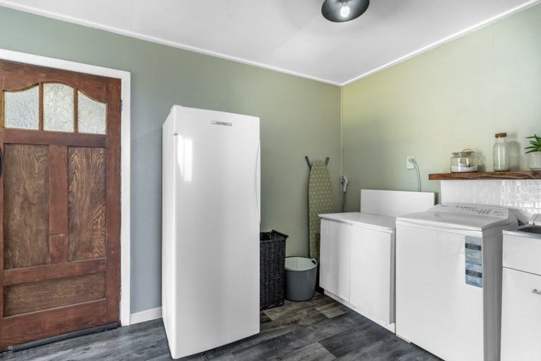 Photo of property in 32 Mackenzie Street, Winton, 9720