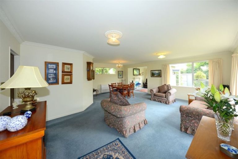 Photo of property in 42 Toorak Avenue, Avonhead, Christchurch, 8042