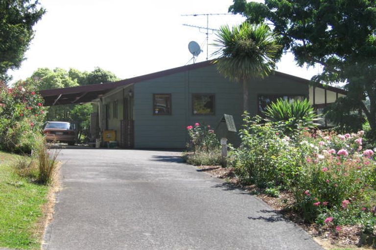 Photo of property in 55 Lingham Crescent, Torbay, Auckland, 0630