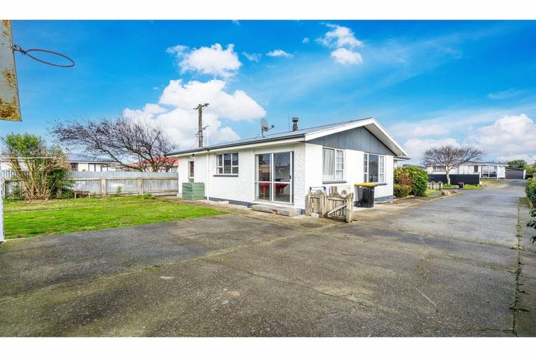 Photo of property in 22 Dunbeath Crescent, Kew, Invercargill, 9812