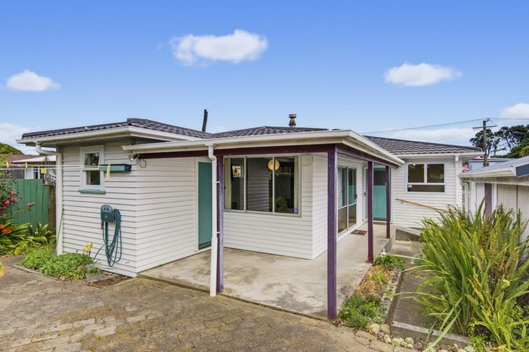 Photo of property in 154 Tilley Road, Paekakariki, 5034