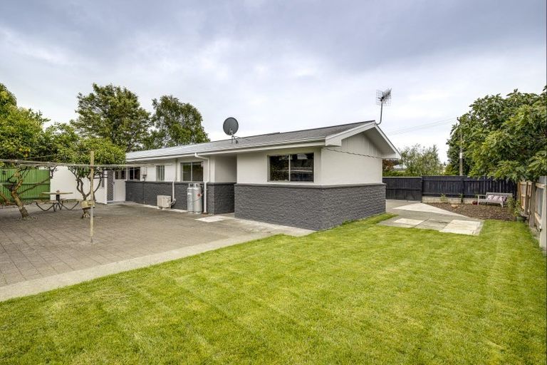Photo of property in 2/1 Hitchings Avenue, Onekawa, Napier, 4110