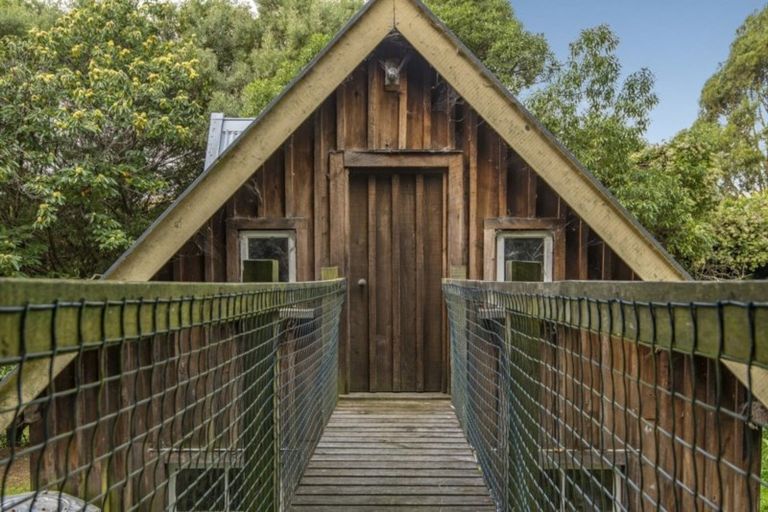 Photo of property in 15 Allandale Lane, Allandale, Lyttelton, 8971