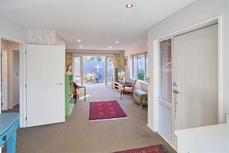 Photo of property in 2/17 Field Terrace, Upper Riccarton, Christchurch, 8041