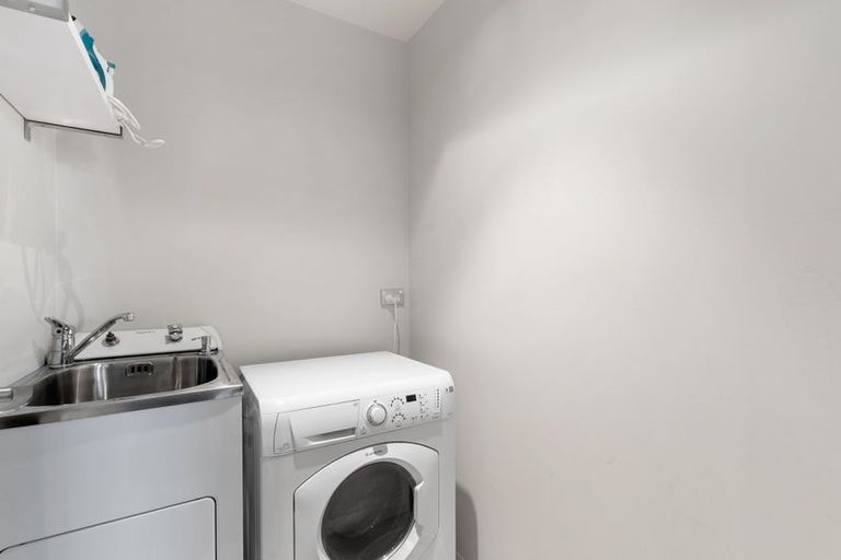 Photo of property in Monument Apartments, 8i/245 Wakefield Street, Te Aro, Wellington, 6011