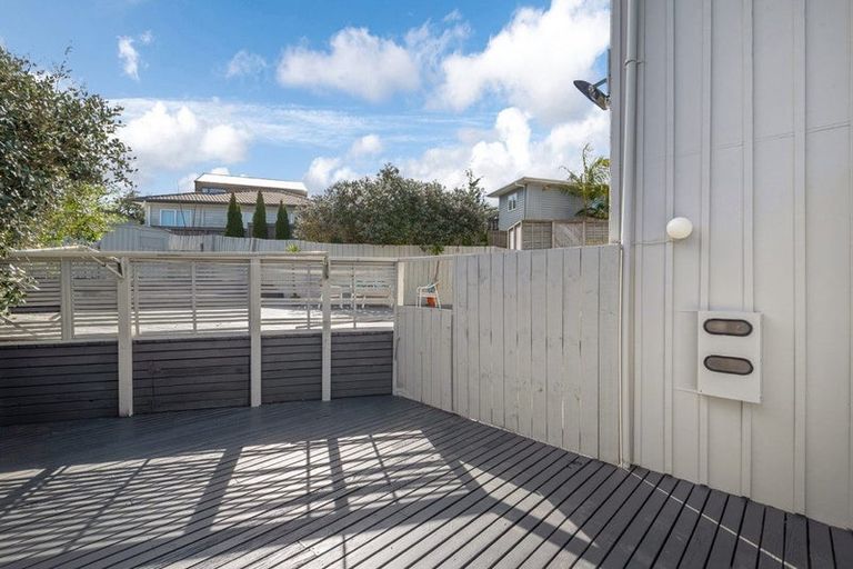 Photo of property in 2/55 Monarch Avenue, Hillcrest, Auckland, 0627