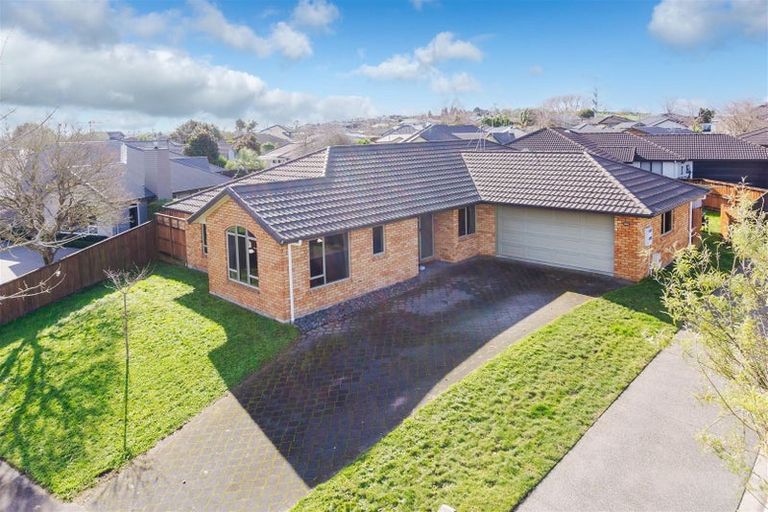 Photo of property in 5 Ravenscourt Place, Huntington, Hamilton, 3210