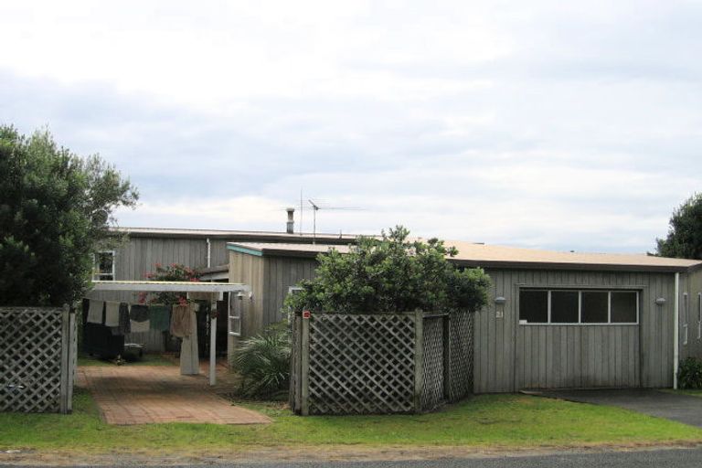 Photo of property in 21 Meiklejohn Way, Omaha, Warkworth, 0986