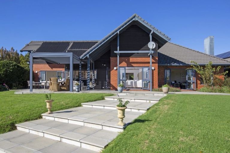 Photo of property in 80 Clifton Road, Whitford, Howick, 2571