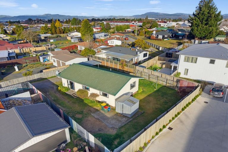 Photo of property in 1b Isobel Street, Fairy Springs, Rotorua, 3015