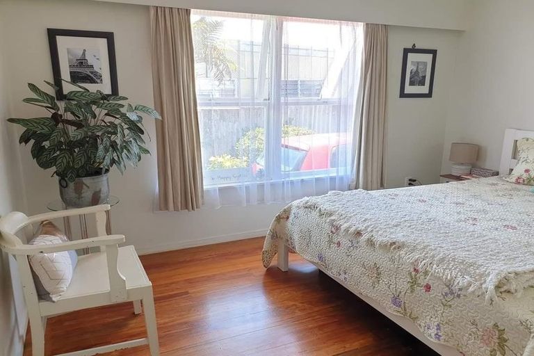 Photo of property in 2/23 Aramoana Avenue, Devonport, Auckland, 0624