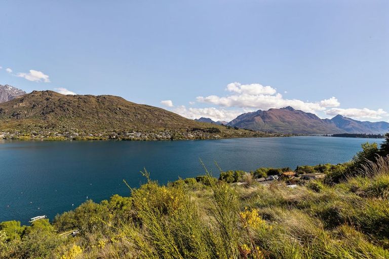 Photo of property in 10 Snowy Place, Frankton, 9300