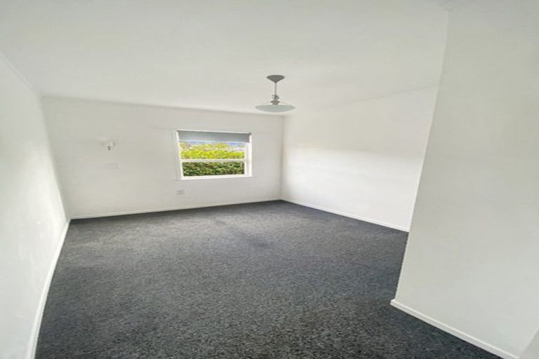 Photo of property in 448 Beach Road, Murrays Bay, Auckland, 0630