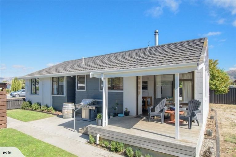 Photo of property in 103 Molyneux Avenue, Cromwell, 9310