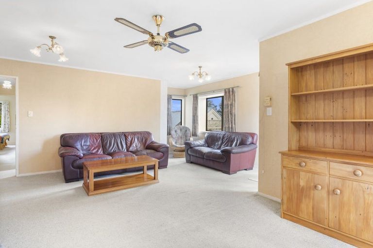 Photo of property in 20 Achilles Crescent, Welcome Bay, Tauranga, 3112