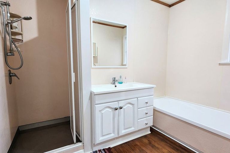 Photo of property in 3 Hunter Street, Milson, Palmerston North, 4414