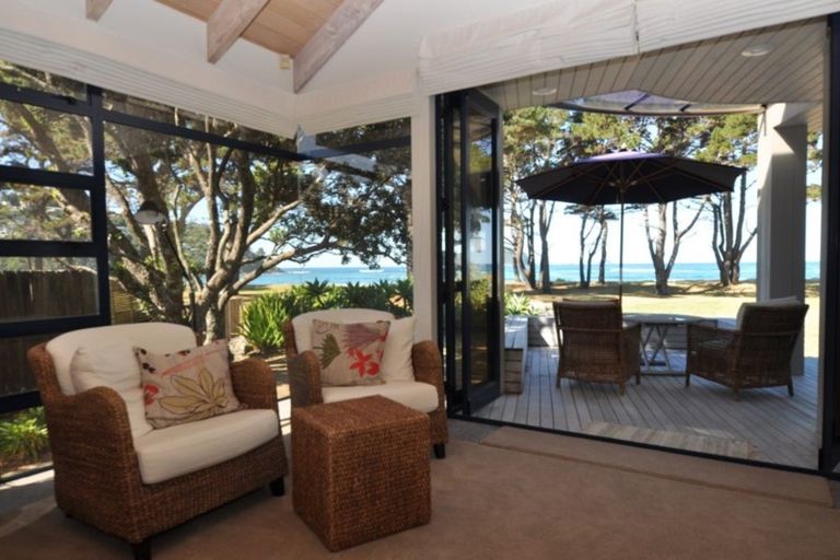 Photo of property in 8 Courtney Close, Pauanui, Hikuai, 3579