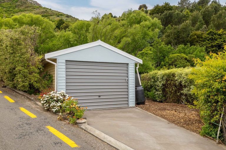 Photo of property in 46 Cornwall Road, Lyttelton, 8082