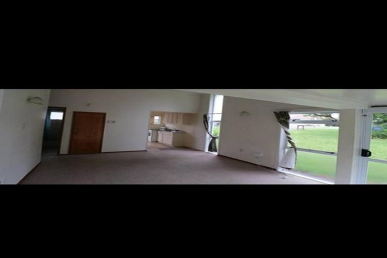 Photo of property in 2/462 Hillsborough Road, Mount Roskill, Auckland, 1041