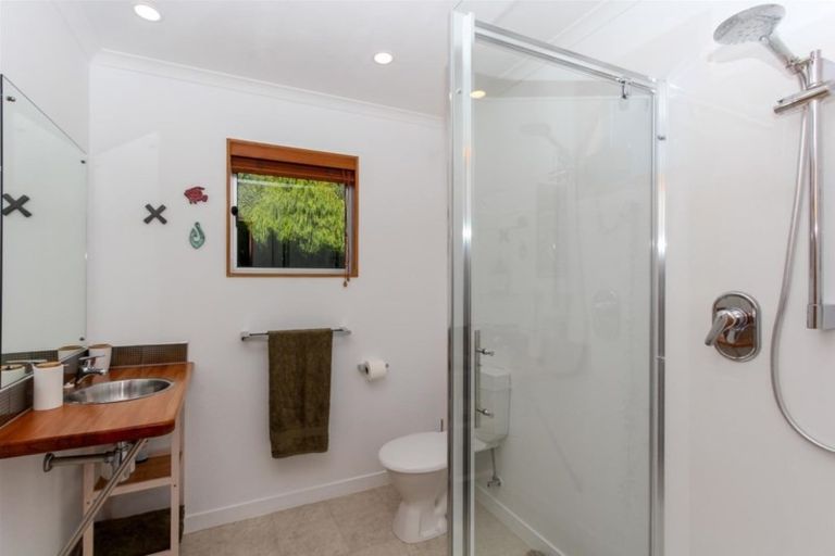 Photo of property in 157c Heta Road, Highlands Park, New Plymouth, 4312