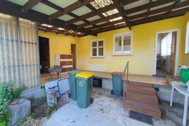 Photo of property in 59 Rhodes Street, Waimate, 7924