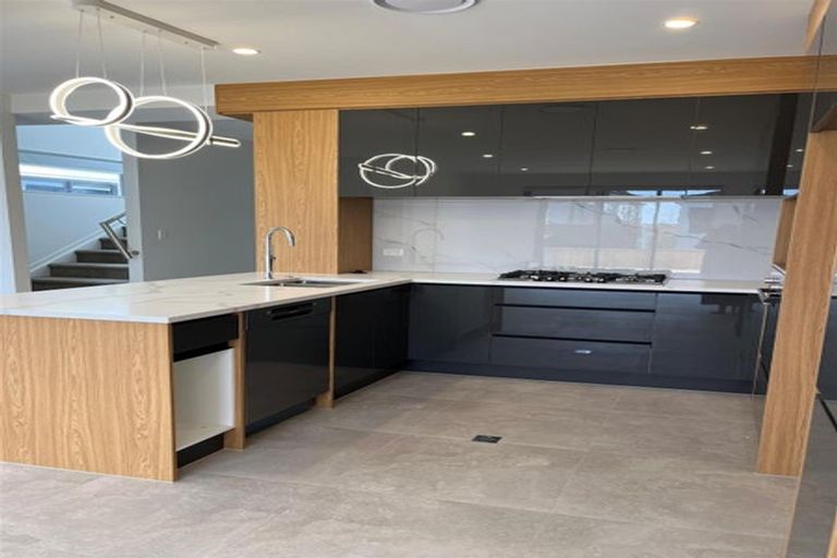 Photo of property in 43b Hermitage Street, Flat Bush, Auckland, 2019