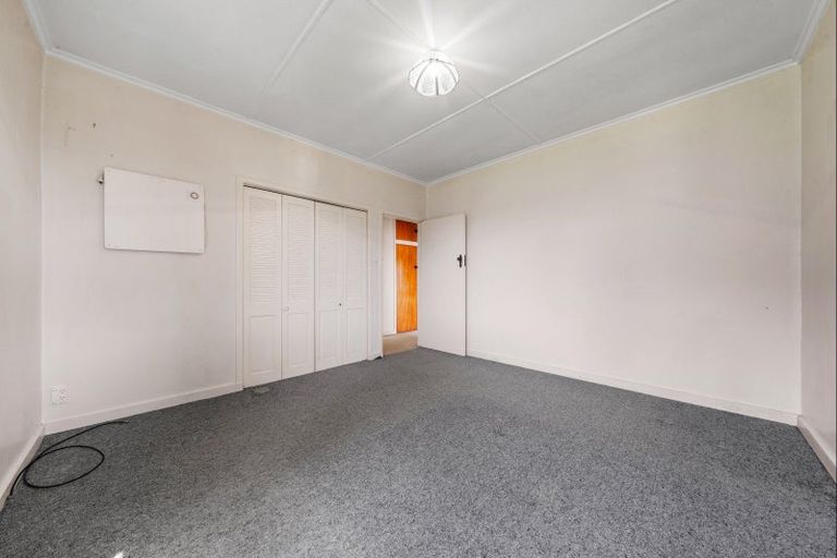 Photo of property in 159 Tukapa Street, Westown, New Plymouth, 4310