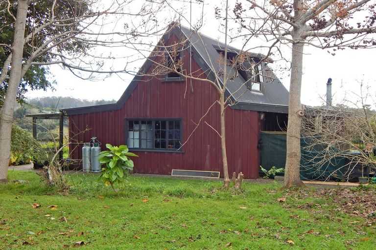 Photo of property in 17 Pickmere Lane, Kerikeri, 0230