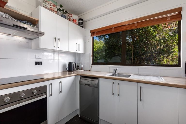 Photo of property in Princeton Gardens, 12/58 Cuba Street, Petone, Lower Hutt, 5012