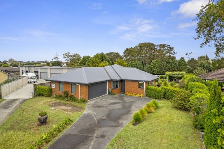 Photo of property in 14 Burmester Place, Morrinsville, 3300