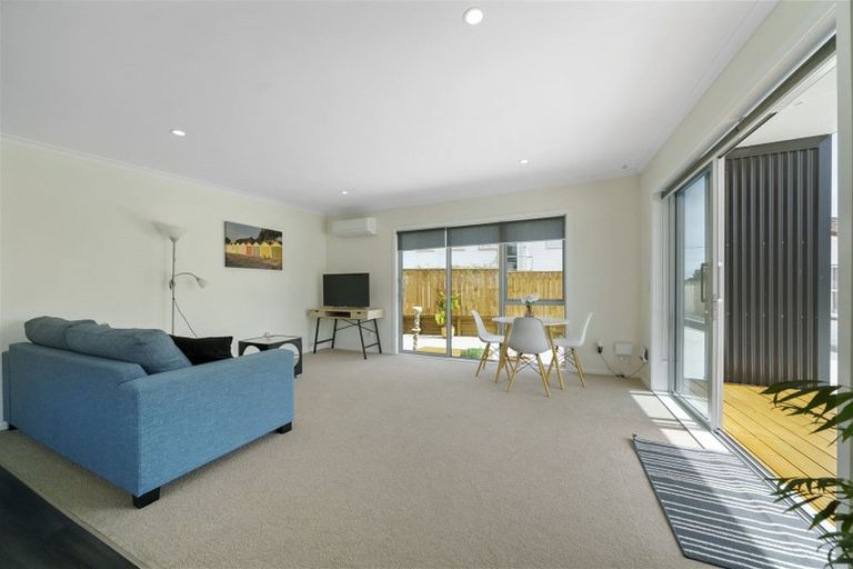 Photo of property in 17a Tuki Street, Titahi Bay, Porirua, 5022