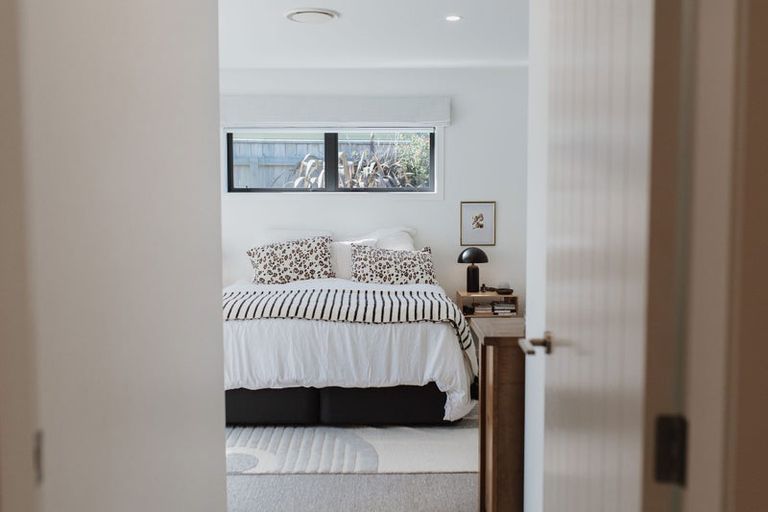 Photo of property in 72 Waipunahau Road, Waikanae, 5036