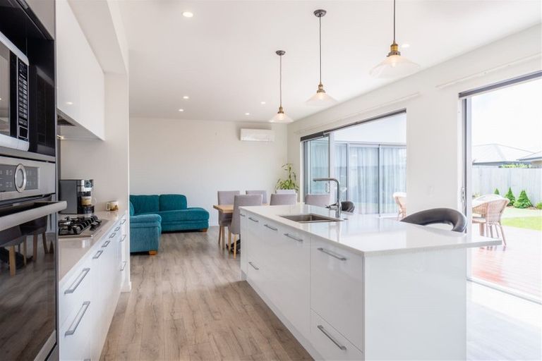 Photo of property in 8 Piper Street, Halswell, Christchurch, 8025