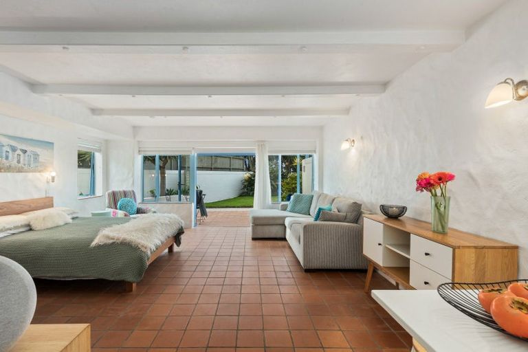 Photo of property in Oceanside Apartments, 6/453 Hibiscus Coast Highway, Orewa, 0931