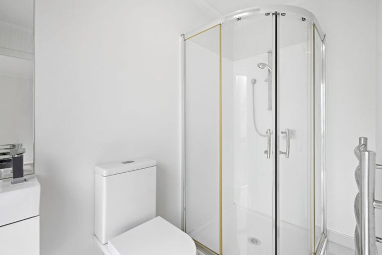 Photo of property in 2/72 Carrington Avenue, Silverdale, Hamilton, 3216